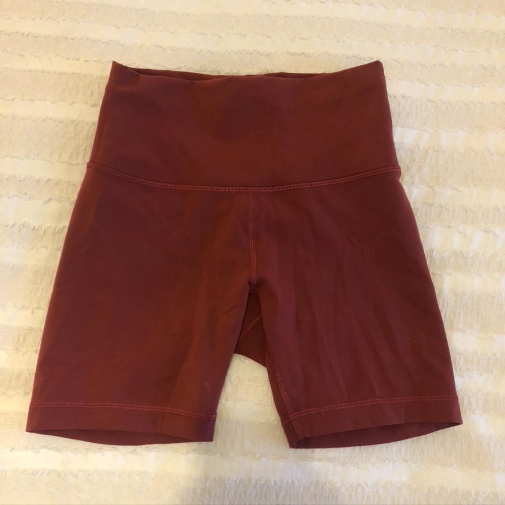 Lululemon Wunder Train High-Rise Short 6"